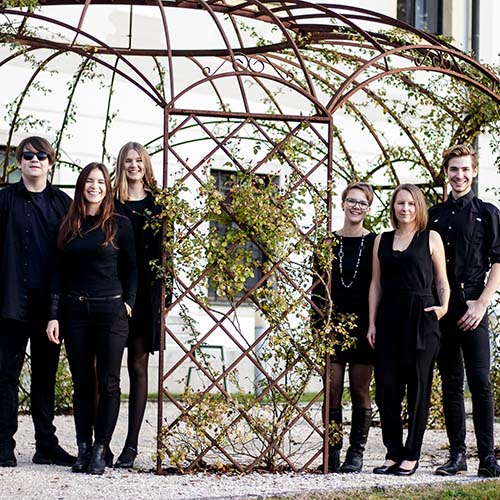 Gruppenfoto anders_chor stehend, Farbe